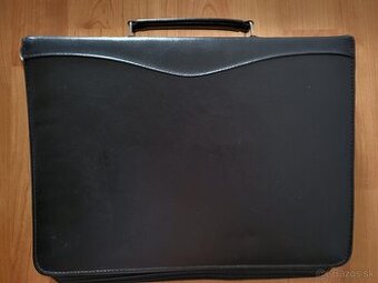 Úplne nová čierna koženková aktovka/ taška