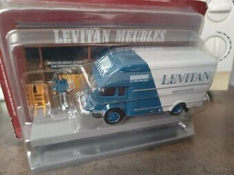 1:43 Renault ,dioráma