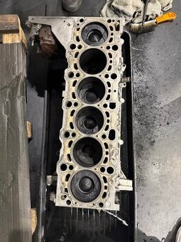 Blok motora m57 210kw 306d5