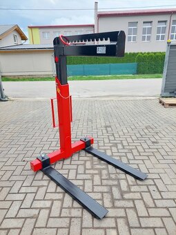 Závesné paletizačné vidly na hydraulickú ruku nosnosť 2 tony