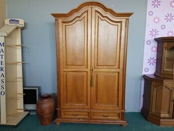 RUSTIKÁLNÁ SKRINA ROZMĚR D 125CM V 200CM H 56CM