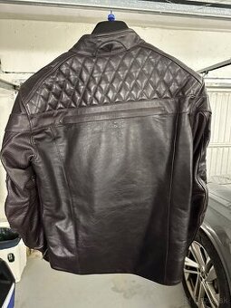 Triumph bunda