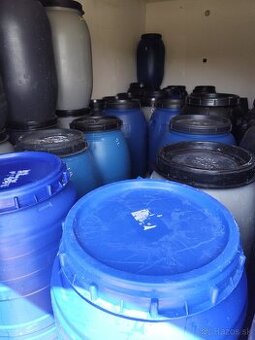 Plastové sudy srobovacie pevné 220 l