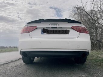 zadný nárazník Audi A5 rv 2013