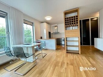RentHub | Krásny moderný priestranný 2-izb. byt s parkovaním