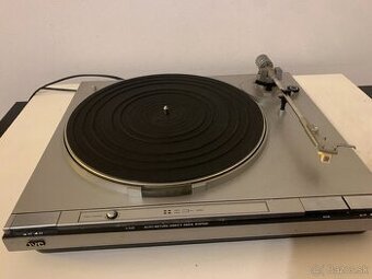 JVC L A31