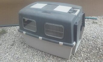 prepravny box  pre psa do auta