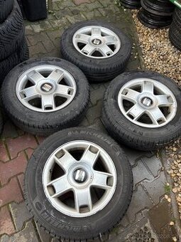 Elektrony SEAT 15 obute letne