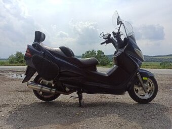 Suzuki Burgman 400