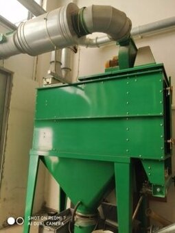 Použité odsávací a filtrační zařízení FILTR CARM, r. v. 2004