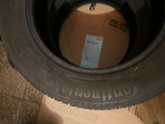 zimne pneu 215/60r16 dunlop