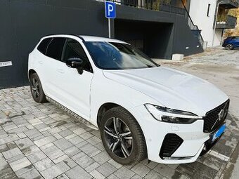 VOLVO XC60 B5 (P) 250hp R-Design AT8 AWD