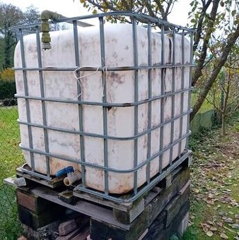 IBC kontajner 1000l na vodu
