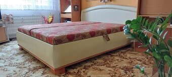 Predám veľmi zachovalú posteľ – 175 × 200 cm