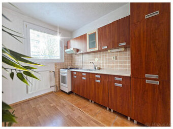  4i byt BB / FONČORDA / úžitková plocha 104 m2 