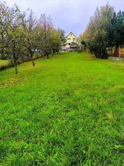 Pozemok na rodinný dom so sieťami v obci Švábovce