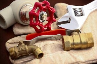 Projekt pre vodoinštalatérov v Nemecku (Darmstadt, Frankfurt