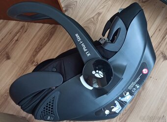 Autosedačka, vajíčko - isofix