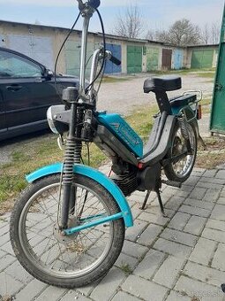 BABETTA 225 NAKOPAVAČKA 5022KM AJ KARTIČKA