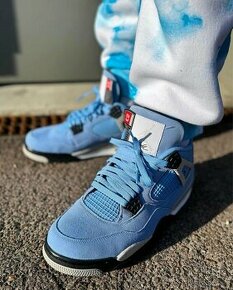 Nike Air Jordan 4 Retro "University Blue "