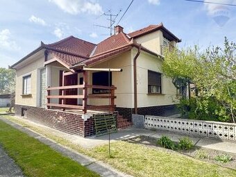 Predaj rodinného domu, Ňárad, pozemok 1580 m2