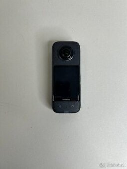 Insta360 X3