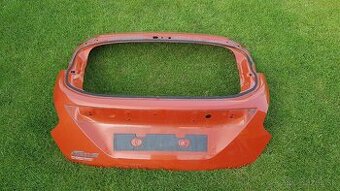 Ford focus MK3 zadna kapota HB