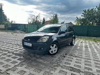 Ford Fiesta 1.4 benzín