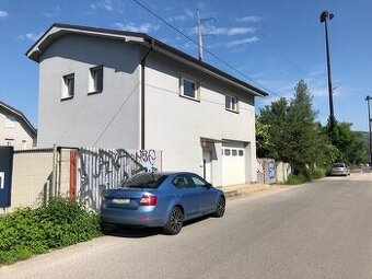 Obchodné, skladové, kancelárske, priestory