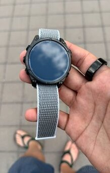 Nylonový náramok pre 22 a 26mm Garmin v štýle enduro