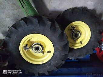 Malotraktor Agzat