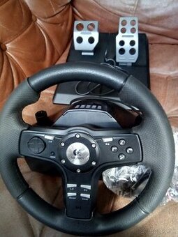 Volant Logitech Formula EX + pedále