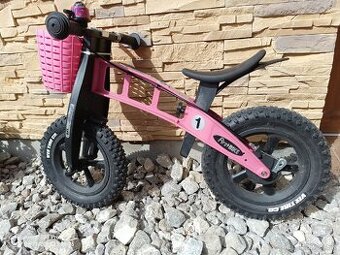 Predám detské odrážadlo First bike.
