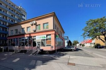 Komerčné priestory na prenájom, 131 m2, Piaristická ul., Tre