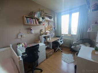 Na predaj - 2,5 izbový byt - Prof. Hlaváča