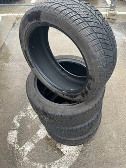 245/45 R19 zimné