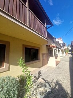 Prenájom 3 iz. RD v Rači ul. Pri Vinohradoch zrekonštruovaný