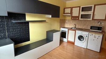 Ponúkam Vám do prenájmu garsónku vo výbornej lokalite.