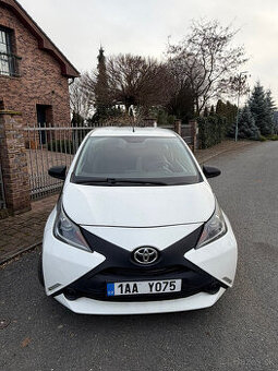 Toyota Aygo 1.0 VVT-i | 2017 | Manuál | 3 dveře