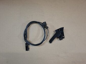 lanko prednej kapoty VW Golf 6