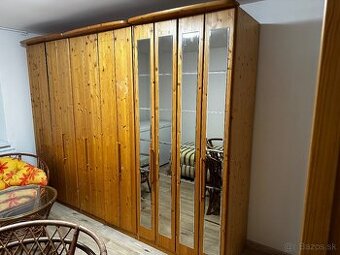 Predám nadčasový nábytok