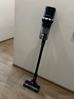 Tyčový vysávač Sencor SVC 7523BK