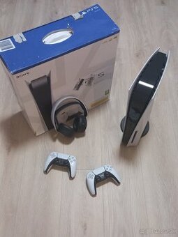 Playstation 5 + 2x ovládač + headset