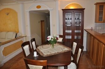 ZÁMOCKÁ novostavba v STAROM MESTE-