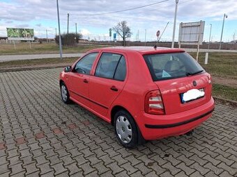 Predam škoda fabia 1.4 mpi benzin kw 44 rok 2001 comfort