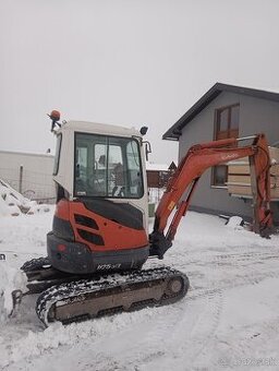 Kubota U 25-3
