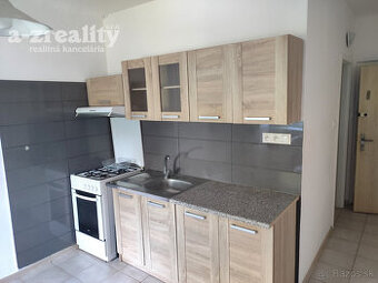 Na prenájom 1 izbový zariadený byt v Nových Zámkoch