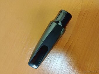 Hubica na tenor saxofón