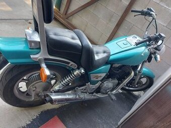 Predám Honda VT 1100 Shadow