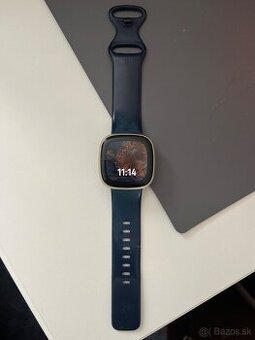 Fitbit Versa 3